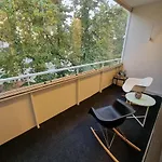 Kodikas Ja Viihtyisae Kaksio Keskustassa * Nystad