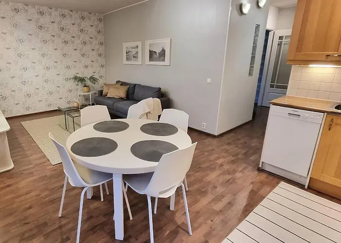 Kodikas Ja Viihtyisae Kaksio Keskustassa Lägenhet *